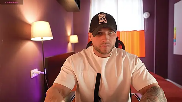 RikAdlerr online show from 10, 4, 2026