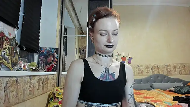 Snapshot of WatsonMi chatting on 8, 4, 2026 WatsonMi online show from 8, 4, 2026