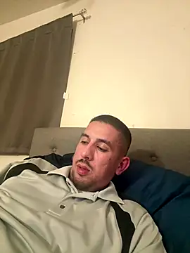 Snapshot of himNIGuys chatting on 24, 10, 2025 himNIGuys online show from 24, 10, 2025