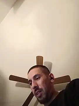 Snapshot of himNIGuys chatting on 5, 6, 2026 himNIGuys online show from 5, 6, 2026