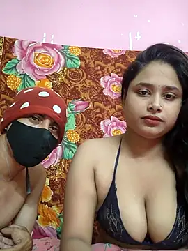 Snapshot of Seducing_couple chatting on 23, 5, 2026 Seducing couple online show from 23, 5, 2026