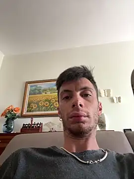 Lucamilano1991 online show from 26, 10, 2025