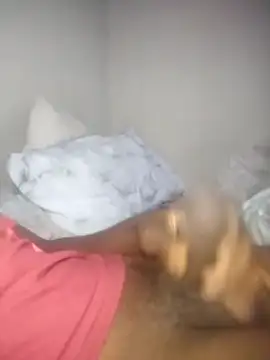 Snapshot of Xitsundzuyo chatting on 16, 4, 2026 Xitsundzuyo online show from 16, 4, 2026