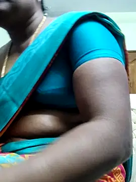Snapshot of papukurty chatting on 10, 2, 2026 papukurty online show from 10, 2, 2026