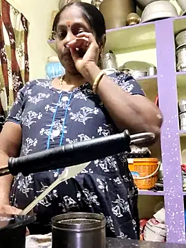 Snapshot of papukurty chatting on 24, 5, 2026 papukurty online show from 24, 5, 2026