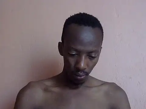 Snapshot of shadez94 chatting on 15, 10, 2025 shadez94 online show from 15, 10, 2025