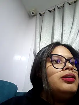 Snapshot of luluboobs9 chatting on 5, 2, 2026 luluboobs9 online show from 5, 2, 2026