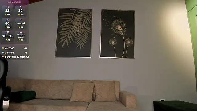 MeganScott online show from 4, 12, 2024