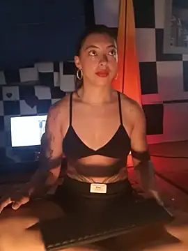 kendraof online show from 14, 7, 2026