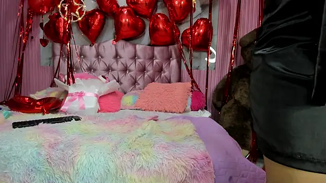 Mindy 19 online show from 13, 2, 2026