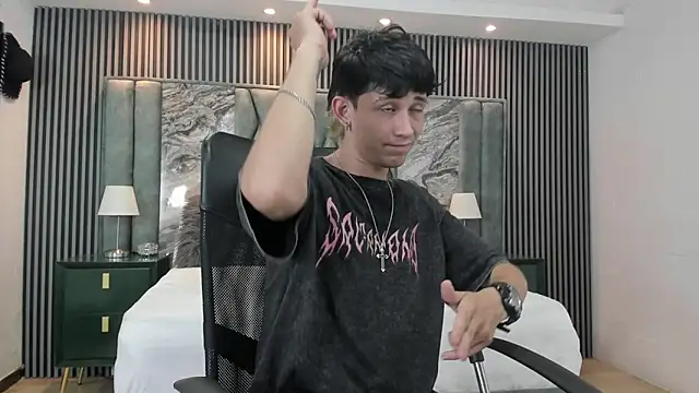 Michael blue online show from 30, 10, 2025