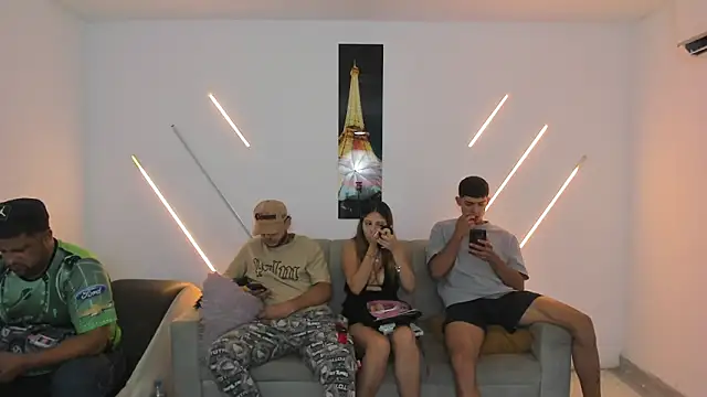 Snapshot of brutal_sex_room2k chatting on 6, 2, 2026 brutal sex room2k online show from 6, 2, 2026