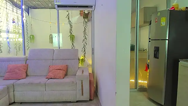 stangirls  online show from 2, 2, 2026