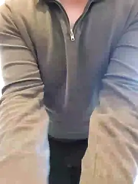 Snapshot of Bimbo_Boi chatting on 16, 9, 2025 Bimbo Boi online show from 16, 9, 2025