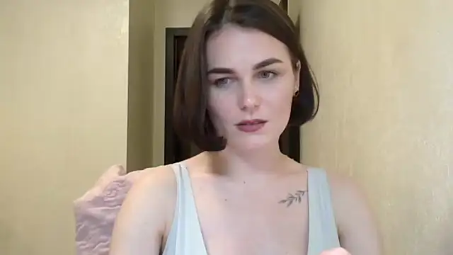 Silviaa a online show from 4, 6, 2026