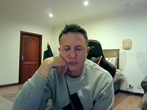 TroyDieselXXX online show from 16, 7, 2026
