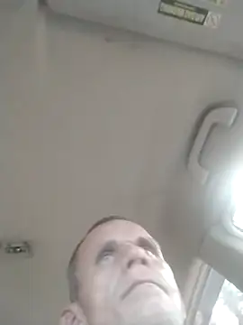 Snapshot of helldonk chatting on 7, 3, 2026 helldonk online show from 7, 3, 2026