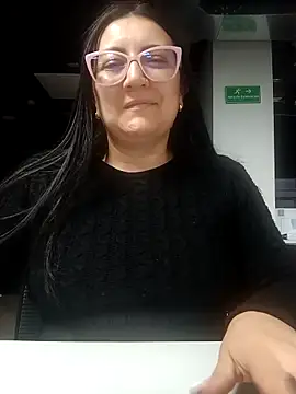 Snapshot of Romina693 chatting on 14, 9, 2025 Romina693 online show from 14, 9, 2025