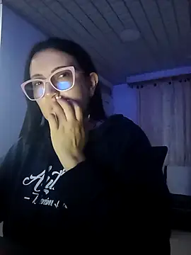 Snapshot of Romina693 chatting on 18, 9, 2025 Romina693 online show from 18, 9, 2025
