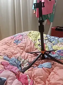 Snapshot of xlj4523 chatting on 19, 2, 2026 xlj4523 online show from 19, 2, 2026