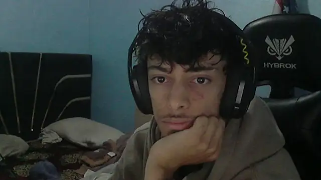 Snapshot of Dark_DesireX chatting on 15, 5, 2026 Dark DesireX online show from 15, 5, 2026