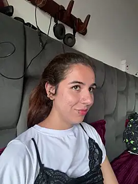 AllieYourGirl online show from 14, 12, 2025