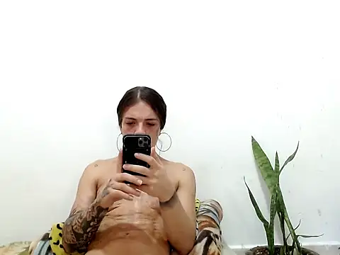 saara johnson496 online show from 22, 10, 2025