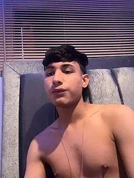 cody fox10 online show from 16, 11, 2025