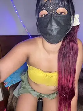 Snapshot of Ariana__Marie chatting on 15, 4, 2026 Ariana Marie online show from 15, 4, 2026