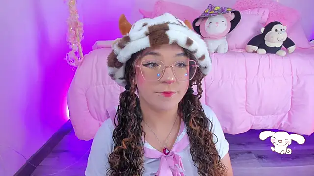 hannacutegod online show from 10, 11, 2025