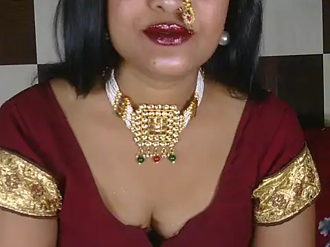 Snapshot of hotee_bhabi chatting on 18, 4, 2026 hotee bhabi online show from 18, 4, 2026