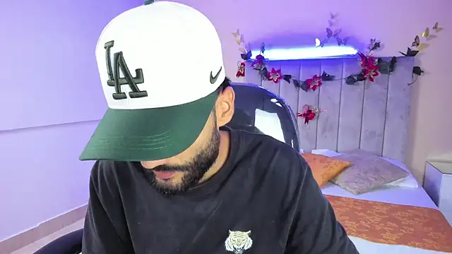 Ryan Jackson  online show from 21, 12, 2025