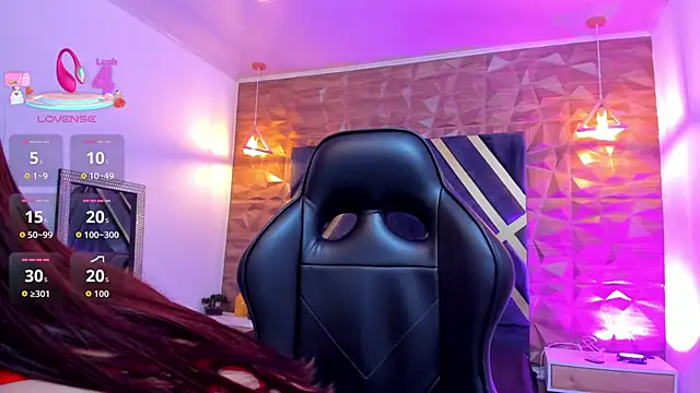 Snapshot of LexiVie_ chatting on 12, 9, 2025 LexiVie online show from 12, 9, 2025