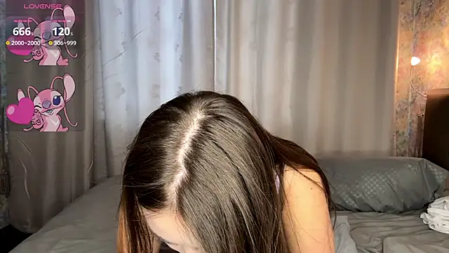 Snapshot of LoraDavi chatting on 20, 2, 2026 LoraDavi online show from 20, 2, 2026