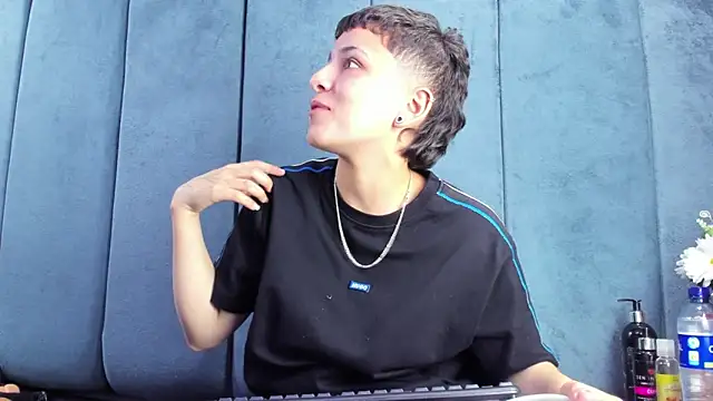 Megan Thompson  online show from 20, 2, 2026