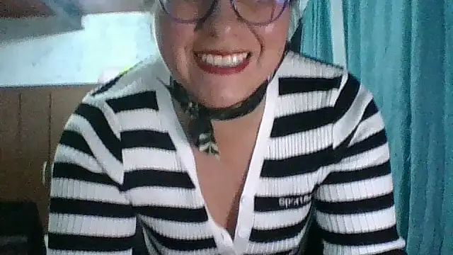 Snapshot of scarlett_widow_ chatting on 23, 9, 2025 scarlett widow online show from 23, 9, 2025