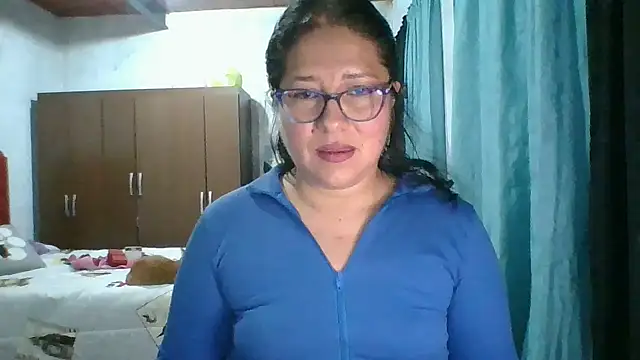 Snapshot of scarlett_widow_ chatting on 24, 9, 2025 scarlett widow online show from 24, 9, 2025