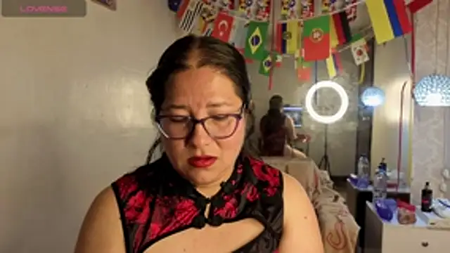 Snapshot of scarlett_widow_ chatting on 18, 7, 2026 scarlett widow online show from 18, 7, 2026