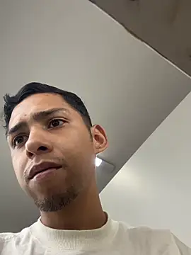 Oqui online show from 13, 4, 2026