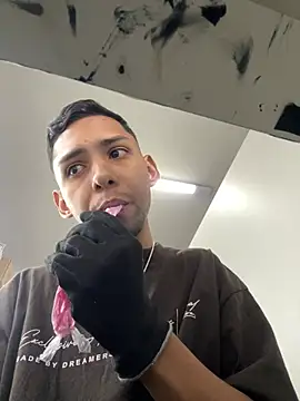 Oqui online show from 17, 4, 2026