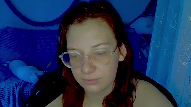 Lily Ember online show from 12, 1, 2026