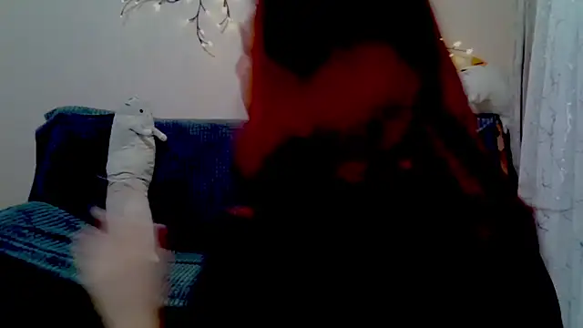 Lily Ember online show from 6, 2, 2026