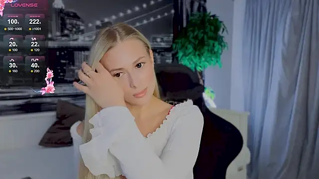 ChristyMarshall online show from 9, 10, 2025