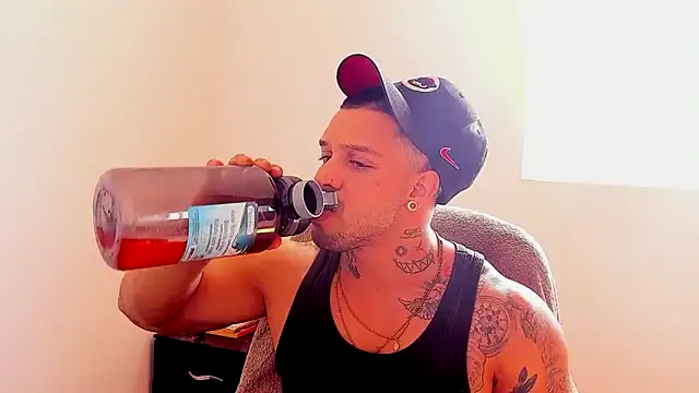 Marck Mathews online show from 18, 12, 2025