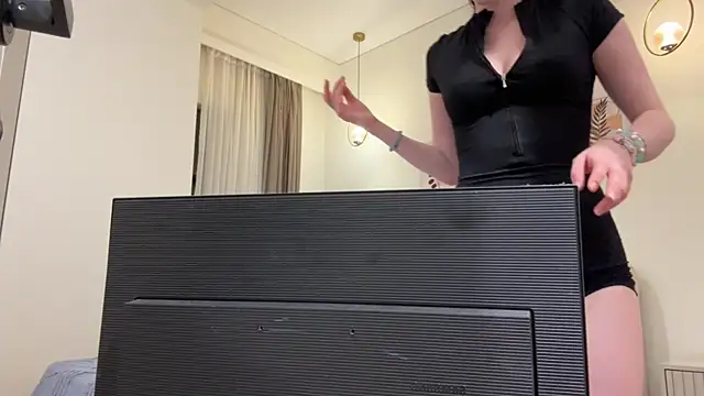Kelly Berry   online show from 3, 5, 2026