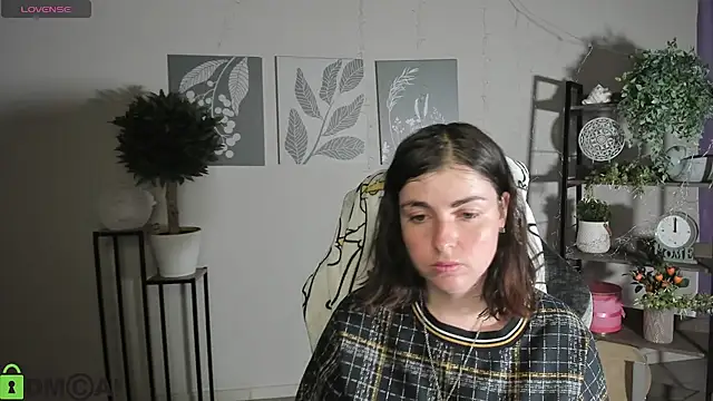 Snapshot of MartaEdams chatting on 8, 7, 2026 MartaEdams online show from 8, 7, 2026