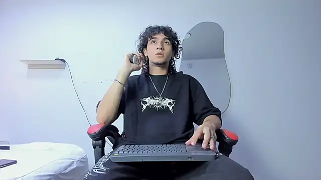 Snapshot of JackesTaylor chatting on 15, 5, 2026 JackesTaylor online show from 15, 5, 2026