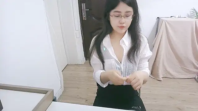 Snapshot of 98bunny chatting on 13, 4, 2026 98bunny online show from 13, 4, 2026