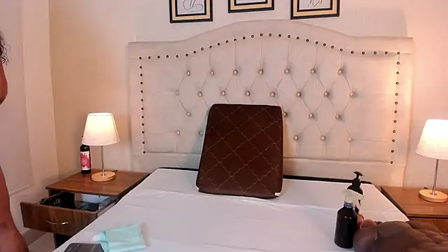 vivi ruby online show from 25, 3, 2026