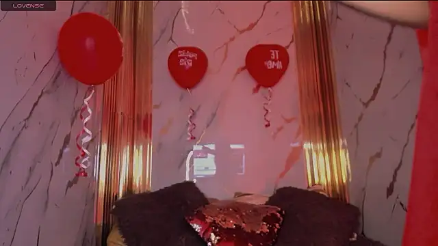 Snapshot of eimy_skinny_ chatting on 15, 2, 2026 eimy skinny online show from 15, 2, 2026